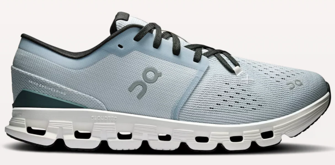 On Cloud X 4 Training Shoes