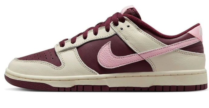 Nike Dunk Low Premium 'Valentine's Day' Sneakers