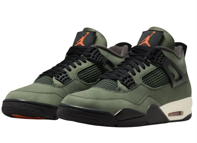 Undefeated x Air Jordan 4 (2005) Sneakers