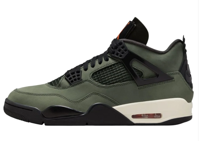 Undefeated x Air Jordan 4 (2005) Sneakers