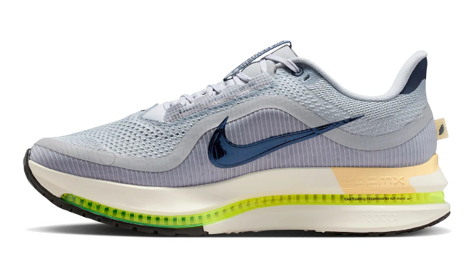 Nike Pegasus Premium Men's Running Shoes - White