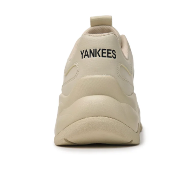MLB Big Ball Chunky A 'NY Yankees' Sneakers - Beige
