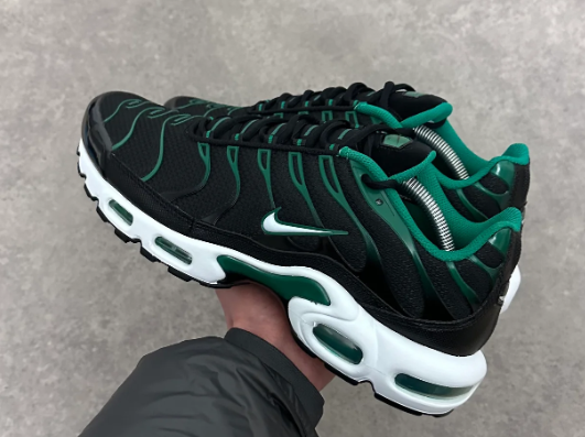 Nike Air Max Plus TN 'Black Malachite' (2023)